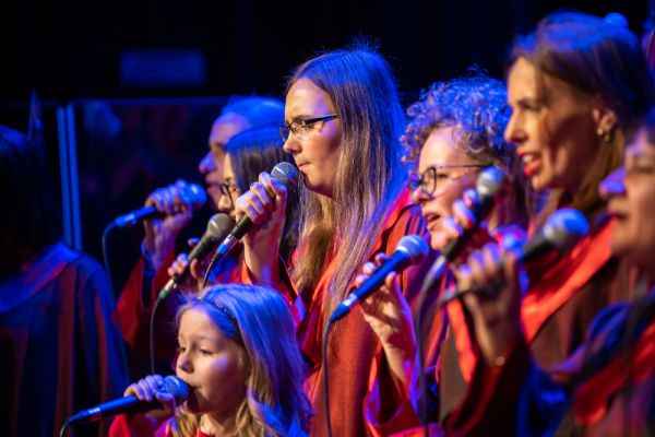chor-gospel-foto-1816A2CA7D-CC96-1F27-7545-7D5E8E81A95E.jpg